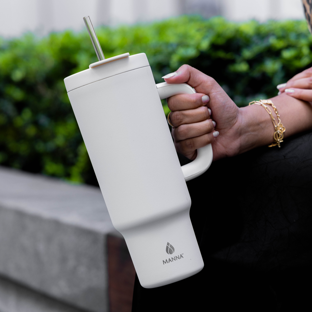40-oz-leisure-tumbler-k1 Core_Home_Manna_Lifestyle_AUG_13-38.png