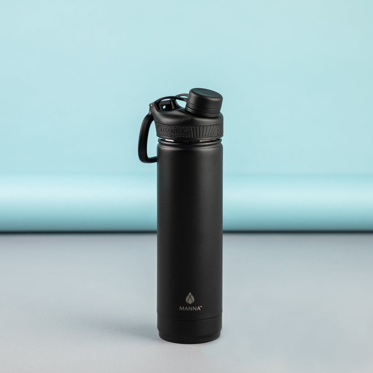 26-oz-saratoga-bottle-s5 MAN_Website_Saratoga_05.jpg